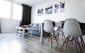 Plac Grzybowski Apartment